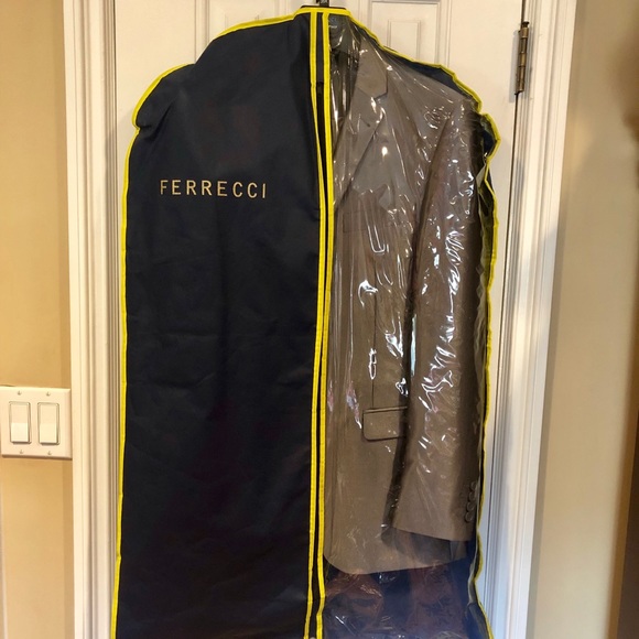 Ferrecci Men’s Two Piece Charcoal Grey Suit - Picture 2 of 7